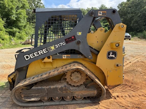 Image of John Deere 317G Image 0