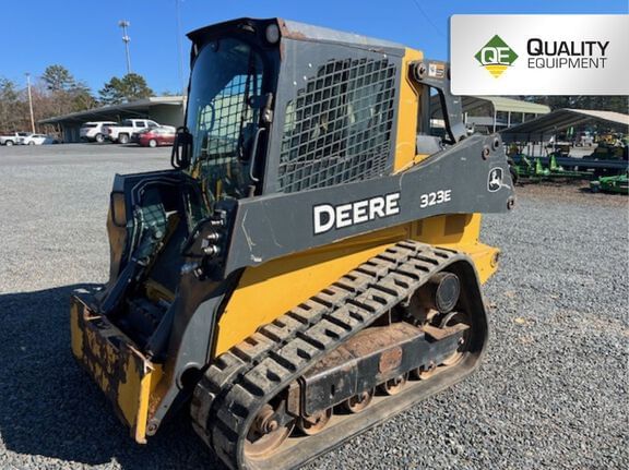 2018 John Deere 323E Equipment Image0
