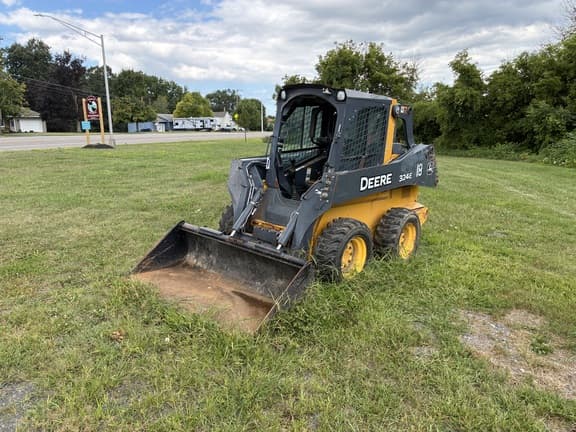 Image of John Deere 324E Primary image