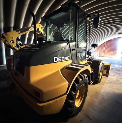 Image of John Deere 324K equipment image 1