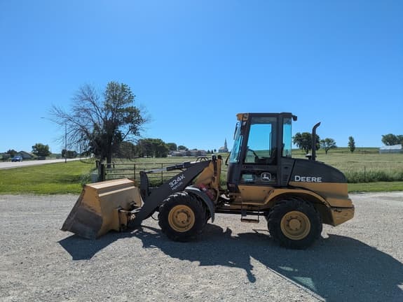 Image of John Deere 324K Primary image