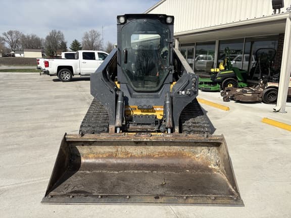 Image of John Deere 331G equipment image 2