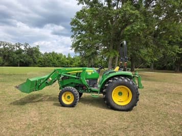 Main image John Deere 4044M