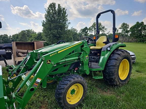 Image of John Deere 4044R equipment image 1