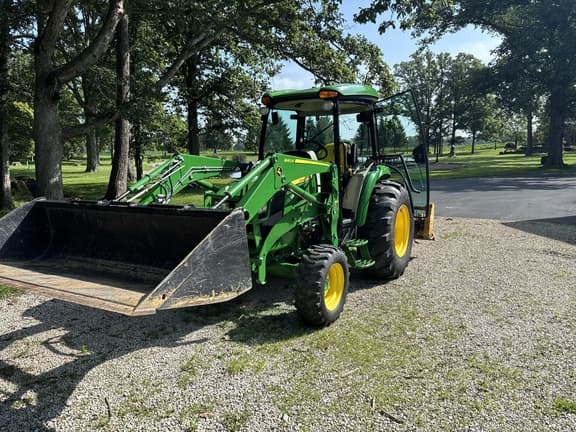Image of John Deere 4066R Primary image