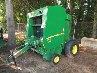 Image of John Deere 440E Image 0