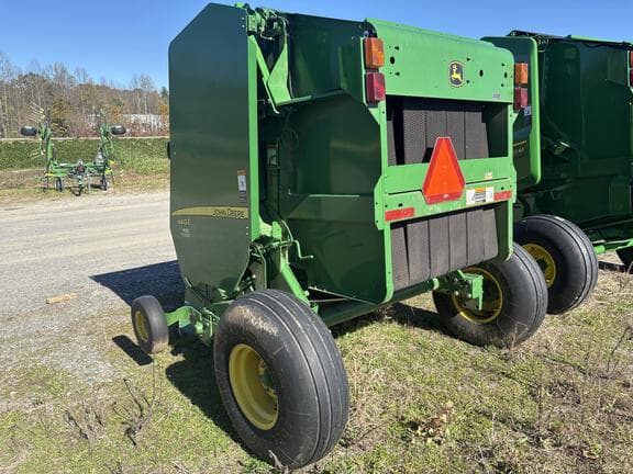 Image of John Deere 440E equipment image 1