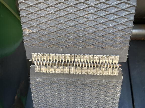 Image of John Deere 440E equipment image 3