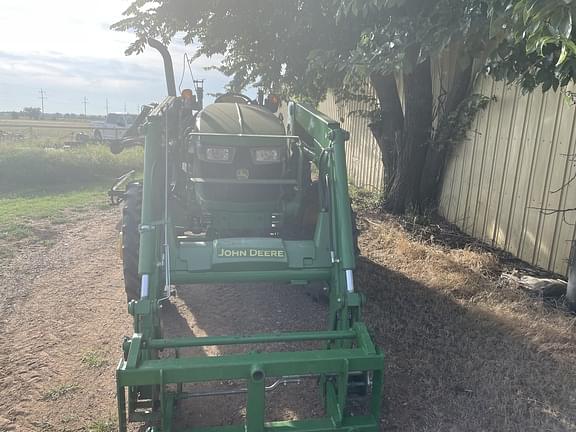 Image of John Deere 5055E equipment image 1