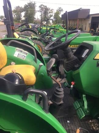 Image of John Deere 5055E equipment image 2