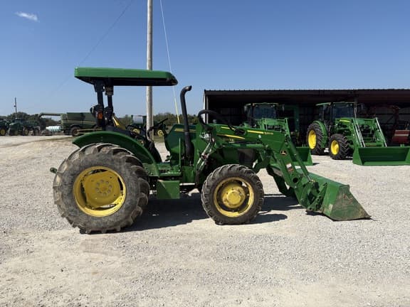 Image of John Deere 5065E equipment image 1