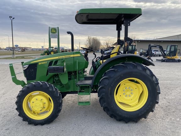 Image of John Deere 5065E Primary image