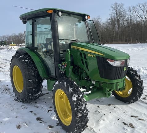 Image of John Deere 5065E Primary image