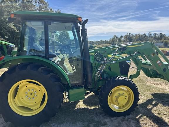 Image of John Deere 5065E equipment image 2