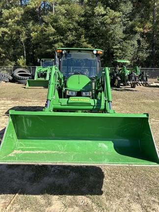 Image of John Deere 5065E equipment image 3