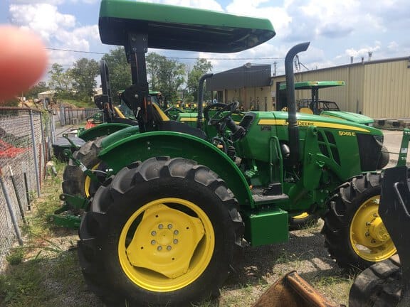 2018 John Deere 5065E Equipment Image0
