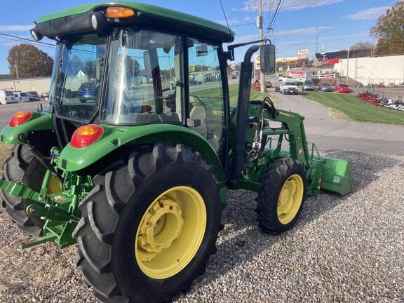 Image of John Deere 5075E equipment image 3