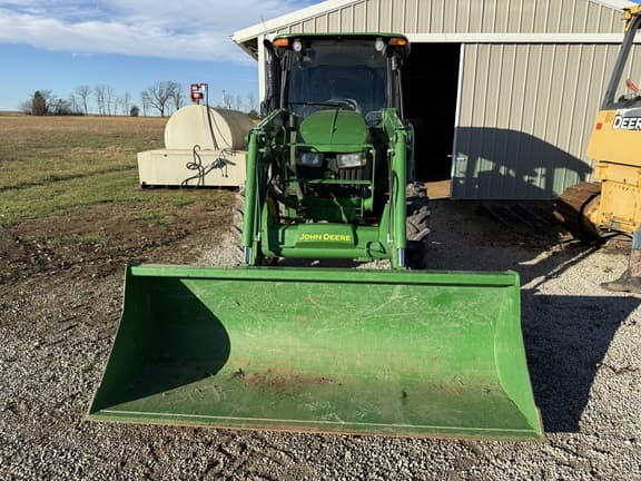 Image of John Deere 5075E equipment image 1