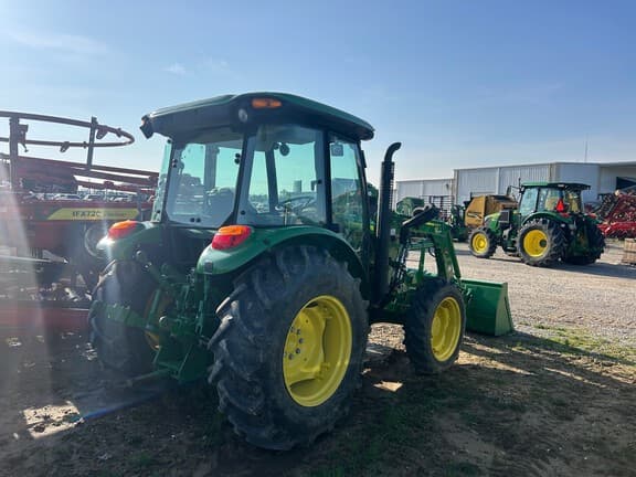 Image of John Deere 5075E equipment image 1