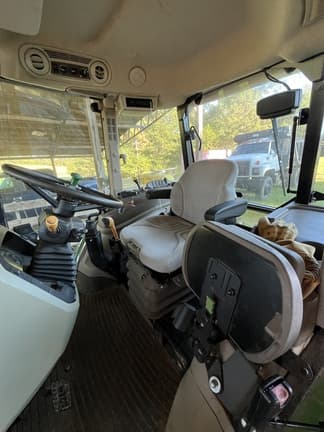 Image of John Deere 5090M equipment image 2