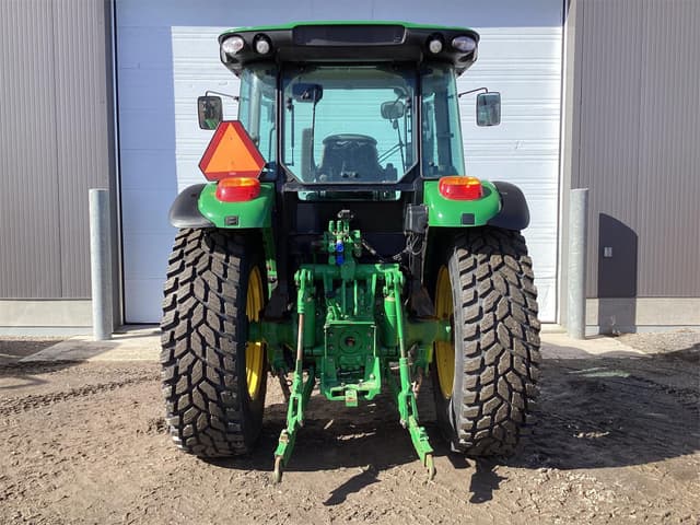 Image of John Deere 5090R equipment image 3