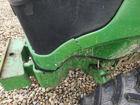 Image of John Deere 5100GN equipment image 4
