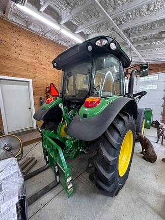 Image of John Deere 5125R equipment image 1