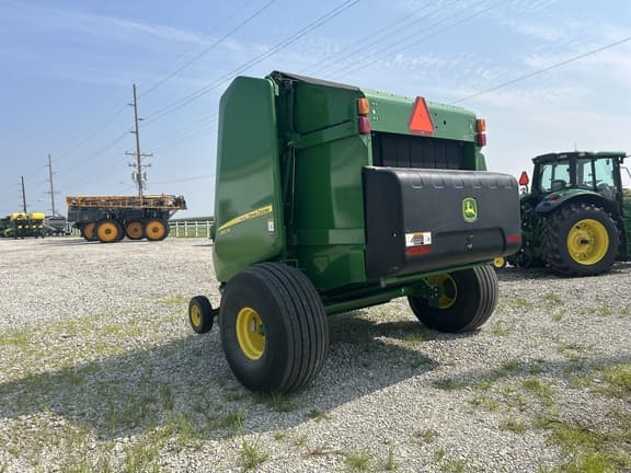 Image of John Deere 560M equipment image 4