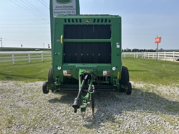 Image of John Deere 560M equipment image 1