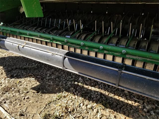 Image of John Deere 560M equipment image 3