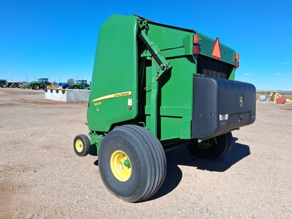 Image of John Deere 560M equipment image 2