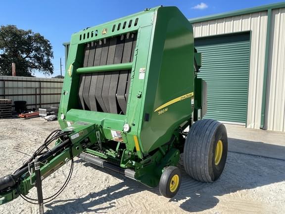 Image of John Deere 560M equipment image 2