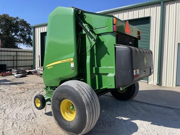 Image of John Deere 560M equipment image 1