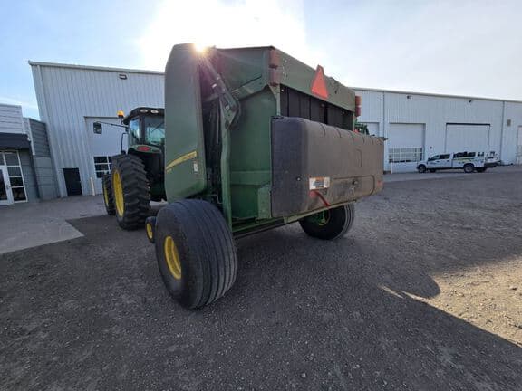 Image of John Deere 560R equipment image 2
