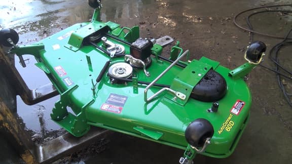 Image of John Deere 60D equipment image 2