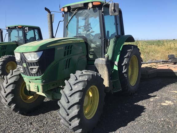 2018 John Deere 6120M Equipment Image0
