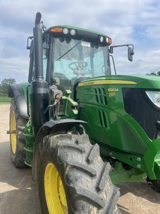 Image of John Deere 6120M equipment image 2
