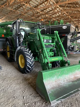 Image of John Deere 6120R equipment image 3