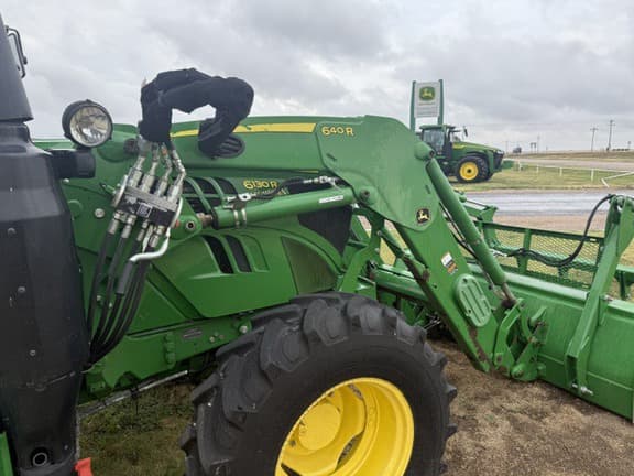 Image of John Deere 6130R equipment image 4