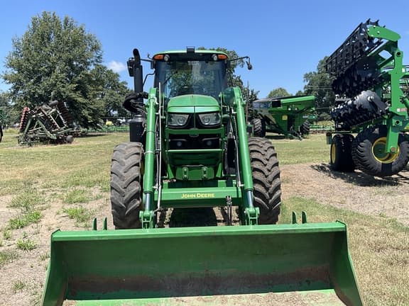 Image of John Deere 6155M equipment image 1