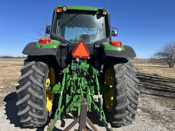 Image of John Deere 6155M equipment image 1