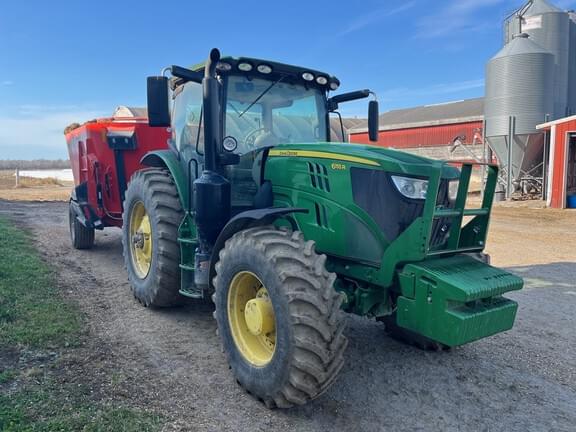 Image of John Deere 6155R equipment image 2