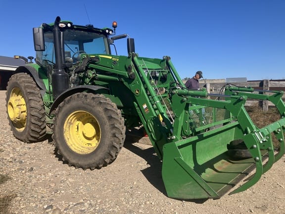 2018 John Deere 6175R Equipment Image0