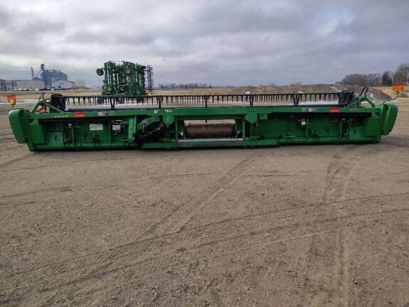 Image of John Deere 630FD equipment image 3