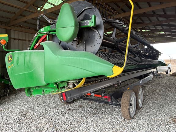 Image of John Deere 630FD equipment image 4