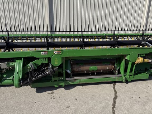Image of John Deere 630FD equipment image 4