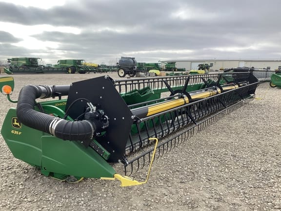2018 John Deere 635F Equipment Image0