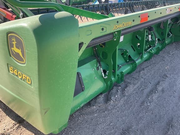 Image of John Deere 640FD equipment image 4