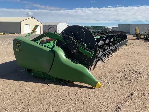 Image of John Deere 640FD equipment image 3