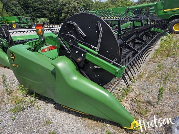 2018 John Deere 640FD Equipment Image0